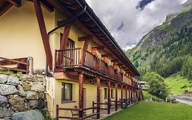 Chalet du Lys Hotel&SPA